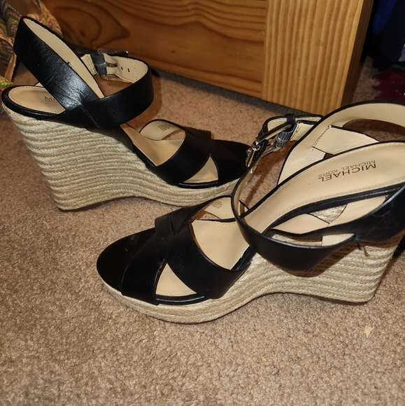 Michael Kors Espadrille wedges - Picture 6 of 7